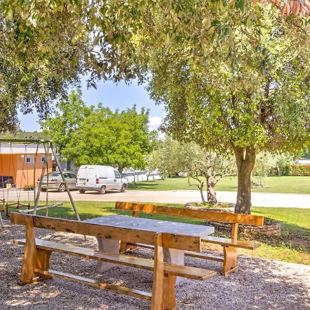 Holiday home Splendid Mobile In With Swimming Pool